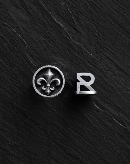 Моносережка FLEUR DE LIS в сріблі / Сережки