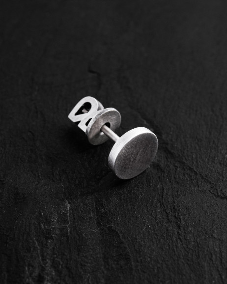 Silver single earring PUNKT 3
