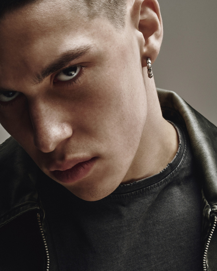 Срібна моносережка SCORPIO 4