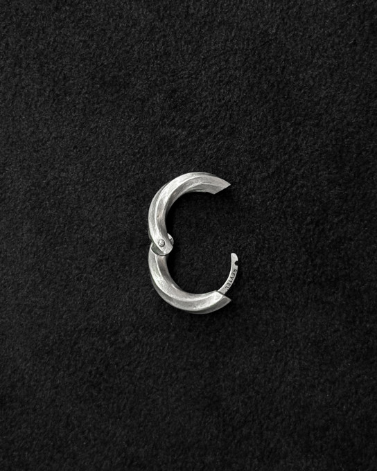 Серебряная серьга - кольцо VIR / Серьги + 7