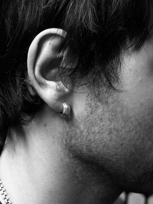 Серебряная моносерьга FACETS / Серьги + 6