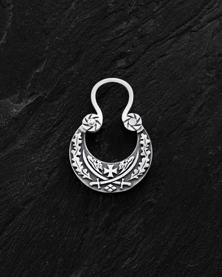 Серебряная моносерьга ШАБЛИ 3