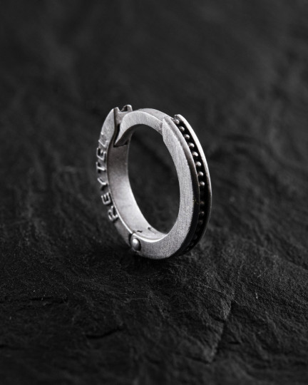 Серебряная моносерьга MINIMAL / Серьги