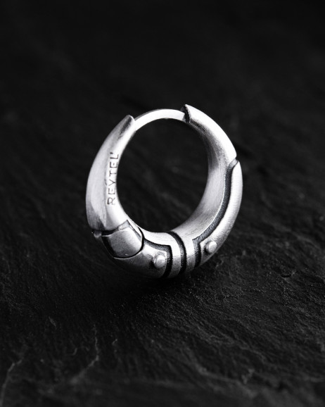 Серебряная моносерьга AXE 3