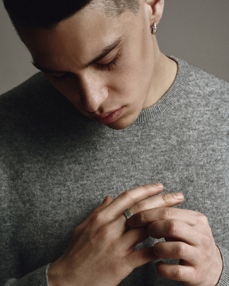 Срібна моносережка AXE 4