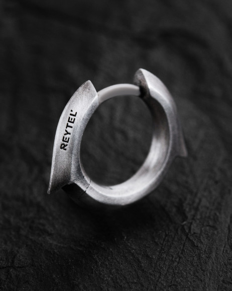 Срібна сережка - кільце IGNEO 2