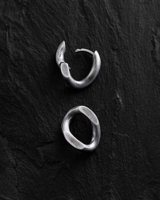 Серебряная моносерьга DUAL / Серьги + 2