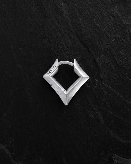 Серебряная моносерьга FRAME / Серьги