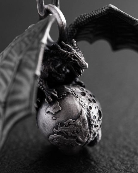 Срібний брелок DRACO MUNDI 5